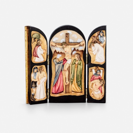 Tríptico em Baixo-Relevo  Tríptico em Baixo-Relevo